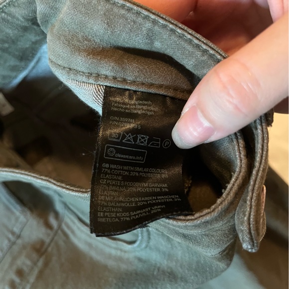 ! 2 for 25 ! H&M ARMY GREEN SKINNY JEANS US4 - Picture 8 of 8